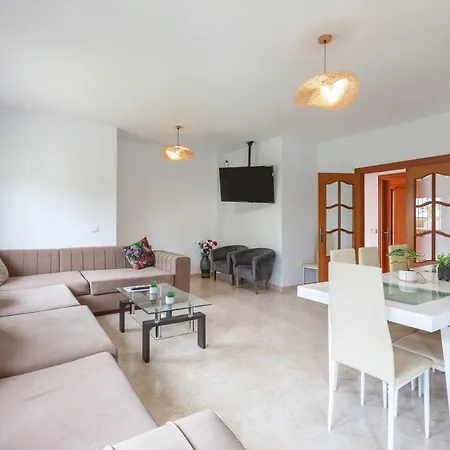 Casa Guadalmar Malaga